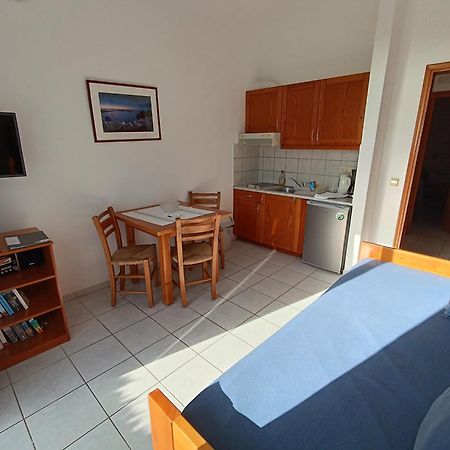 Kalamaki Holidays - Finikas Studios & Apartments Esterno foto