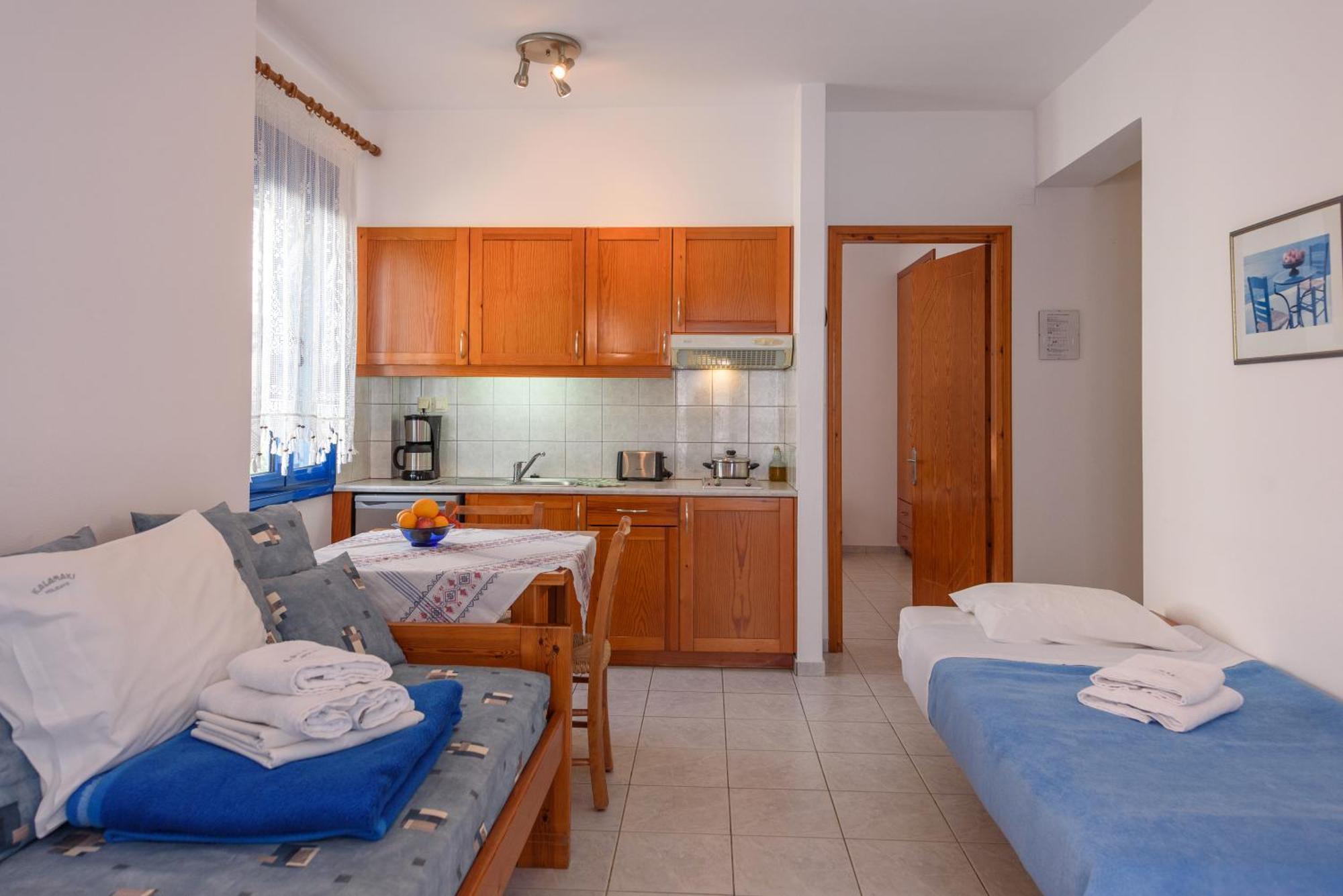 Kalamaki Holidays - Finikas Studios & Apartments Esterno foto