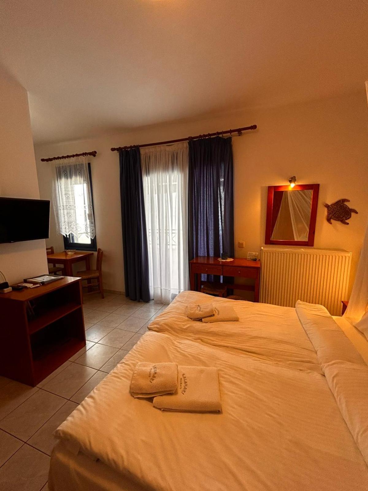 Kalamaki Holidays - Finikas Studios & Apartments Esterno foto